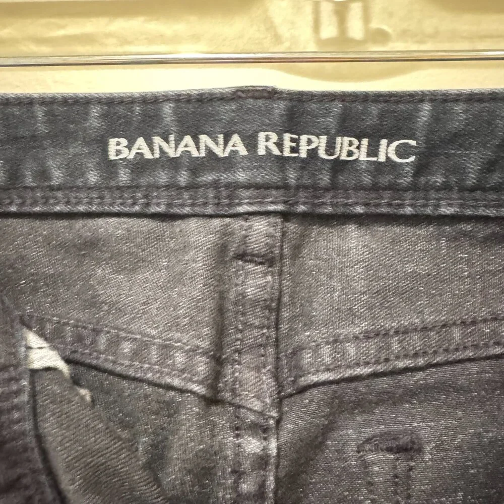 Banana Republic Mid-Rise Skinny Jeans | NWT | Size 26 ✔ Brand new with tags! Cla